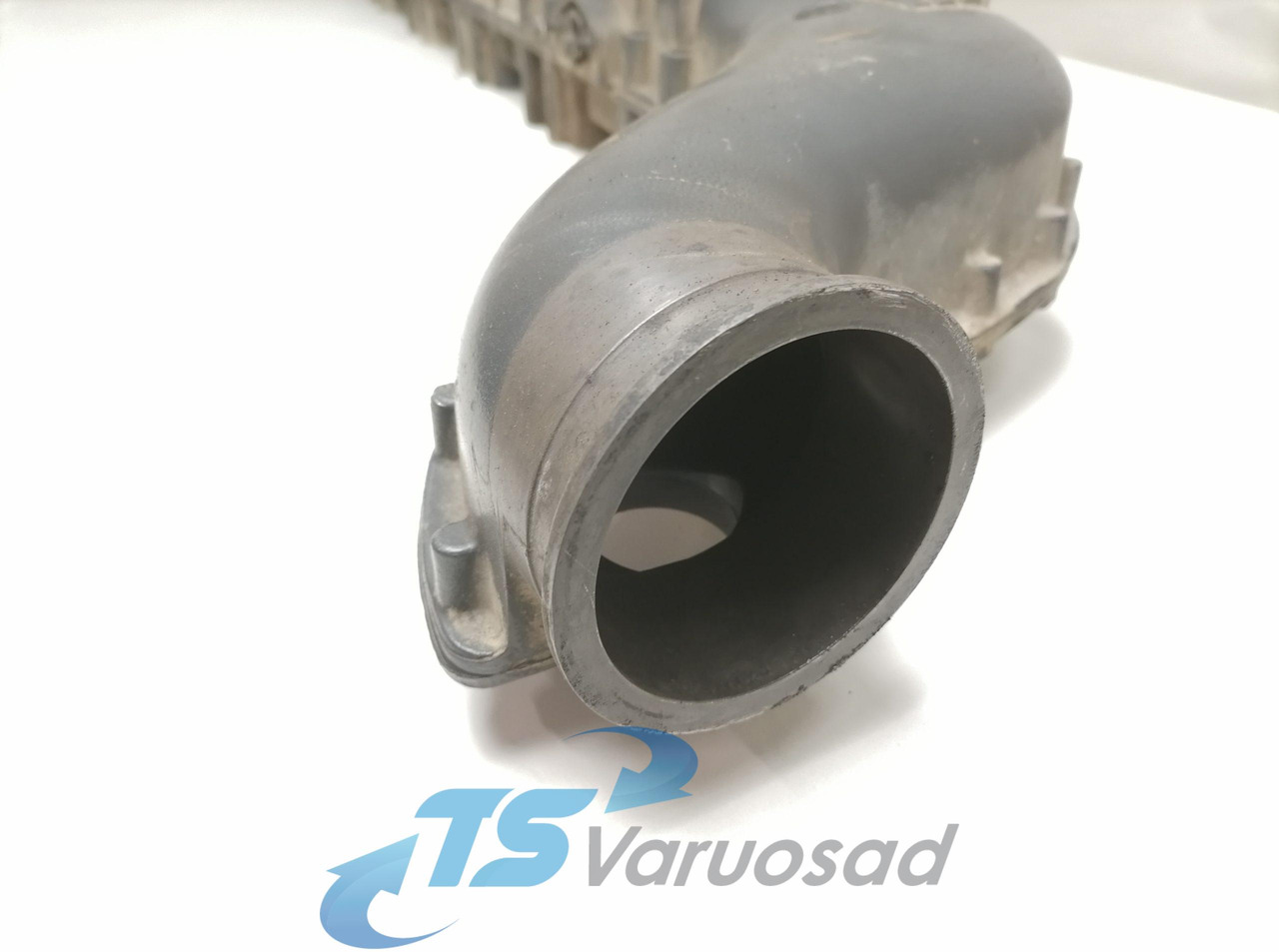 Scania Intake mainfold 1493717 - مشعب السحب - شاحنة: صور 3 Scania Intake mainfold 1493717 - مشعب السحب - شاحنة: صور 3