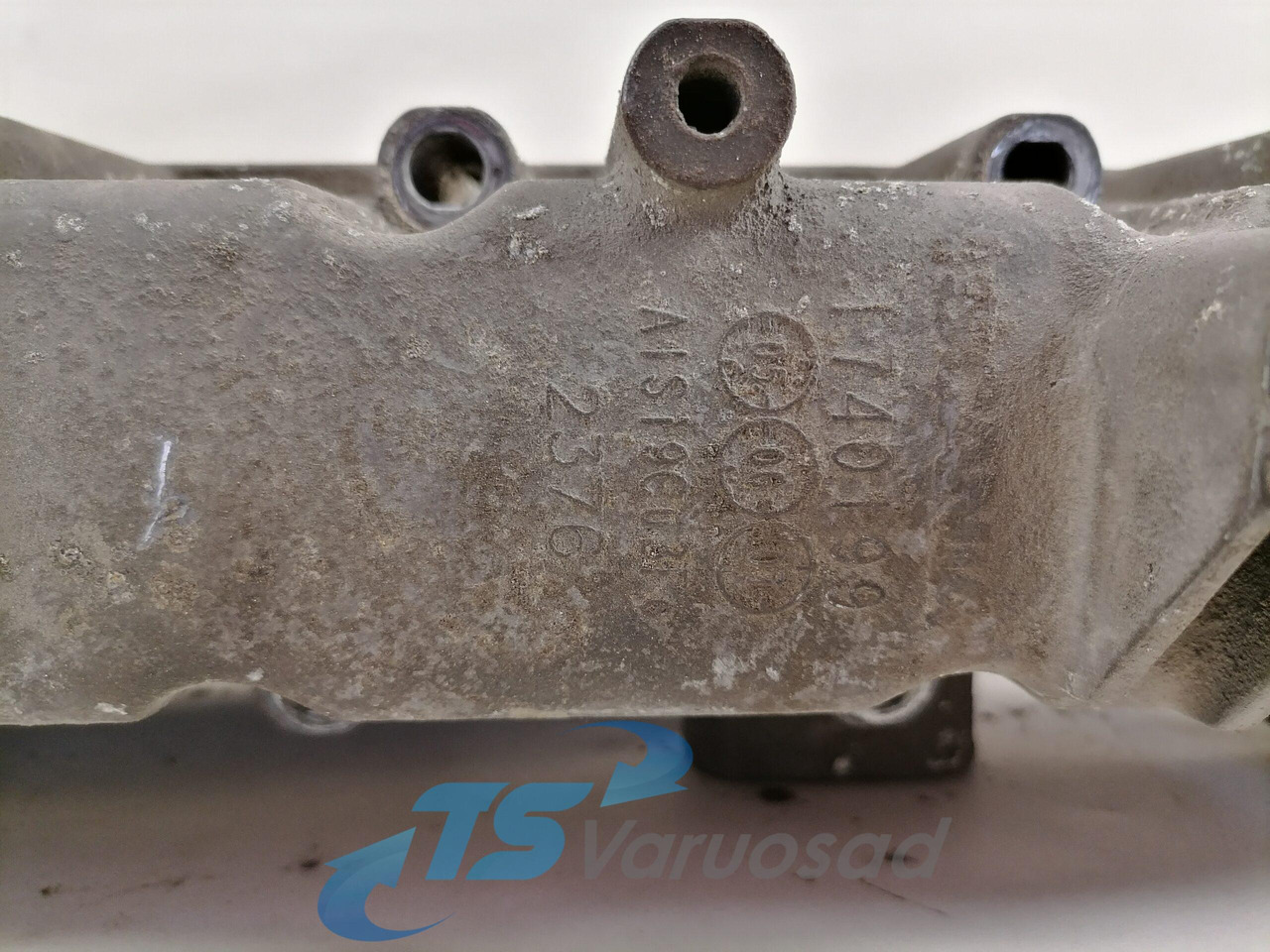 Scania Intake mainfold 1740199 - مشعب السحب - شاحنة: صور 3 Scania Intake mainfold 1740199 - مشعب السحب - شاحنة: صور 3