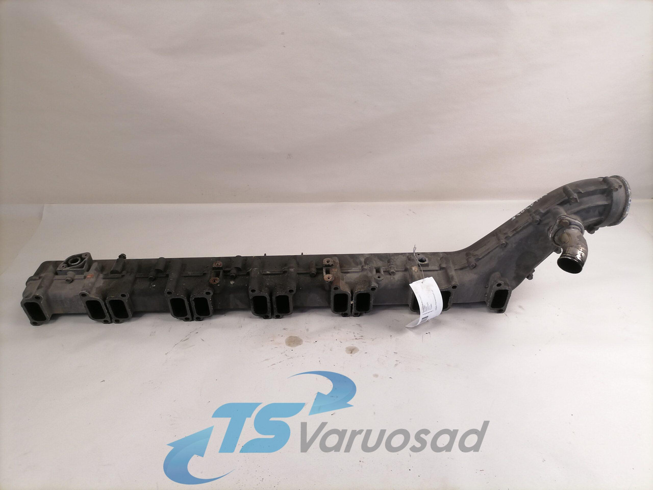 Scania Intake mainfold 1893329 - مشعب السحب - شاحنة: صور 5 Scania Intake mainfold 1893329 - مشعب السحب - شاحنة: صور 5