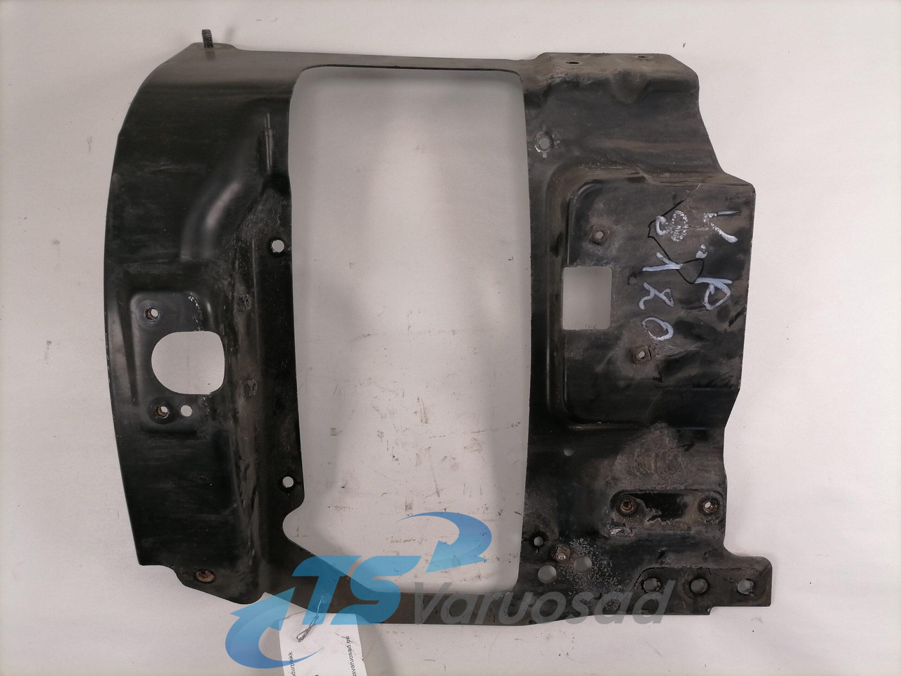 Scania Light bracket 2124019 - أضواء - شاحنة: صور 2 Scania Light bracket 2124019 - أضواء - شاحنة: صور 2