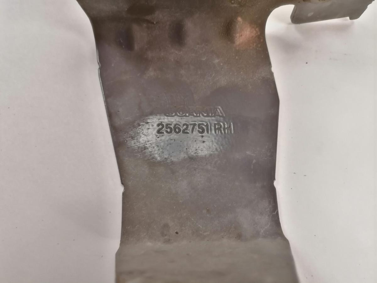 Scania Light bracket 2562751 - أضواء - شاحنة: صور 4 Scania Light bracket 2562751 - أضواء - شاحنة: صور 4