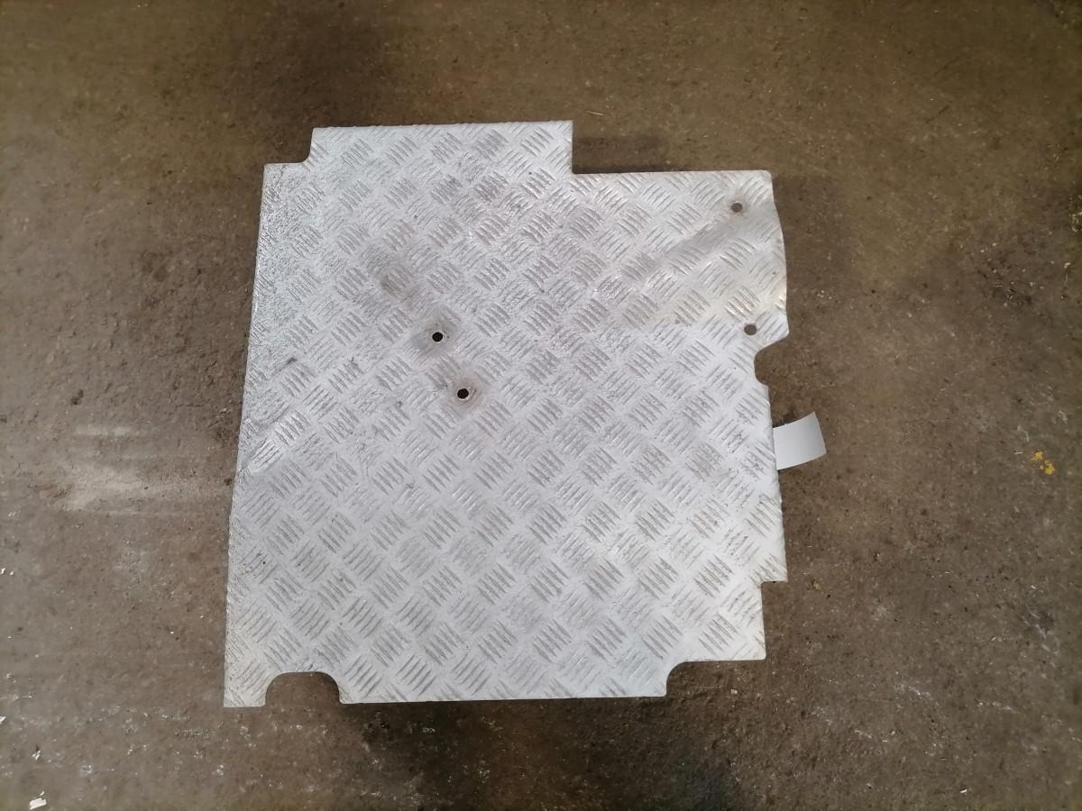 Scania Muffler cover 1776579 - كاتم صوت - شاحنة: صور 4 Scania Muffler cover 1776579 - كاتم صوت - شاحنة: صور 4