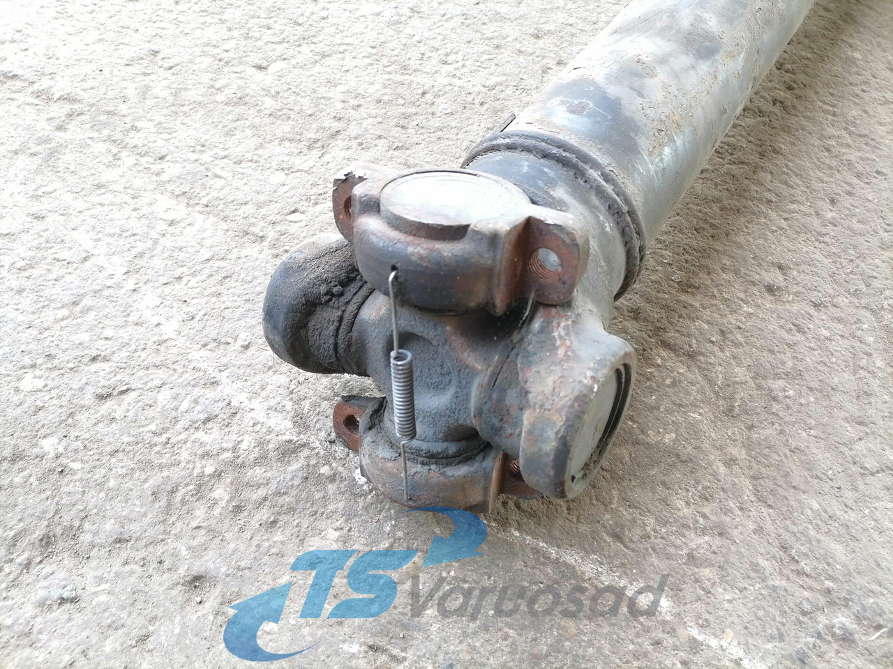 Scania Propeller shaft 1758600 - عمود الكردان - شاحنة: صور 2 Scania Propeller shaft 1758600 - عمود الكردان - شاحنة: صور 2