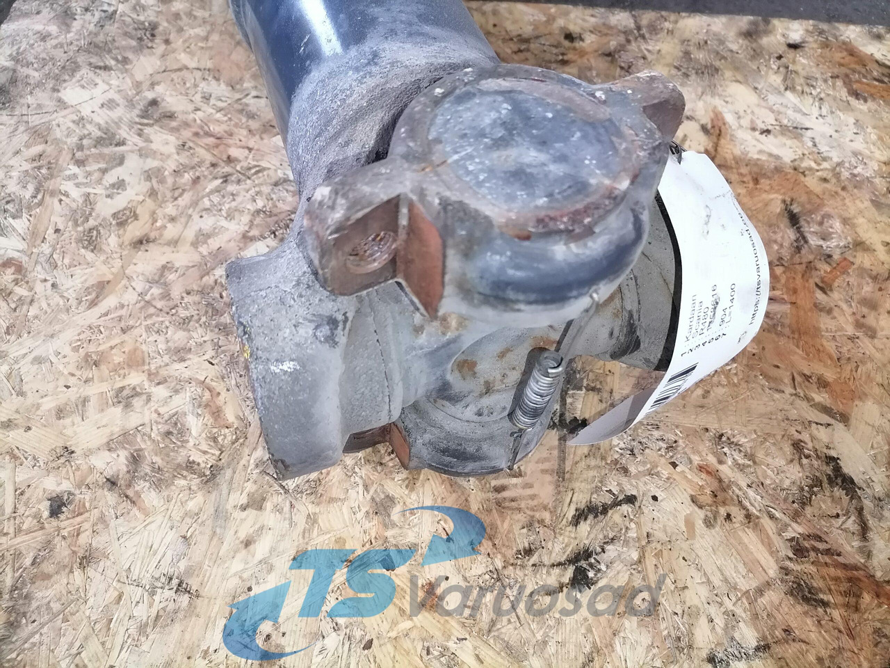 Scania Propeller shaft 1758616 - عمود الكردان - شاحنة: صور 4 Scania Propeller shaft 1758616 - عمود الكردان - شاحنة: صور 4