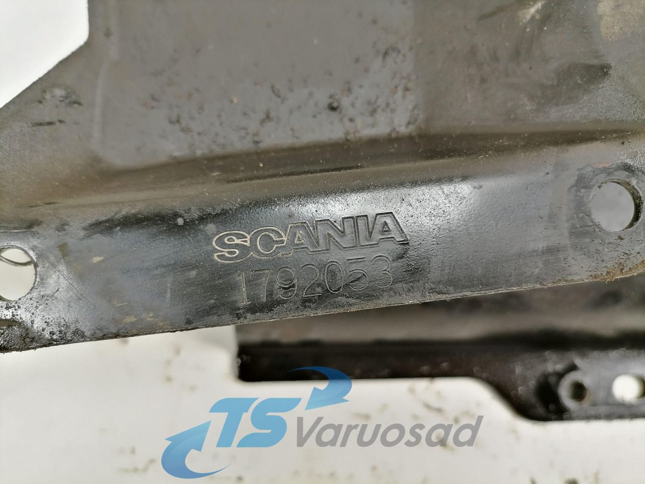 Scania Roolisüsteemi õlimahuti kandur 1792053 - خرطوم التوجيه - شاحنة: صور 2 Scania Roolisüsteemi õlimahuti kandur 1792053 - خرطوم التوجيه - شاحنة: صور 2