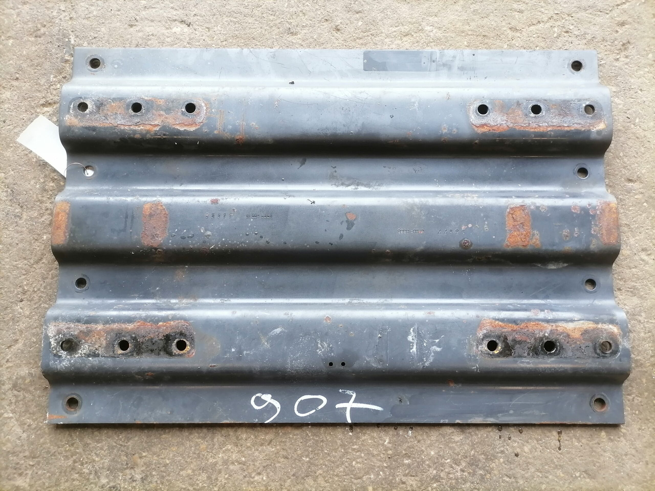 Scania Saddle plate 2061804 - عجلة الخامسة - شاحنة: صور 2 Scania Saddle plate 2061804 - عجلة الخامسة - شاحنة: صور 2