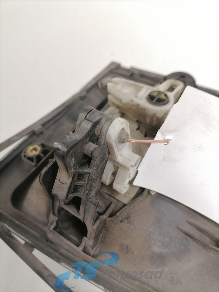 Scania Scania door handle, exterior right 1544331 - باب و قطع الغيار - شاحنة: صور 3 Scania Scania door handle, exterior right 1544331 - باب و قطع الغيار - شاحنة: صور 3