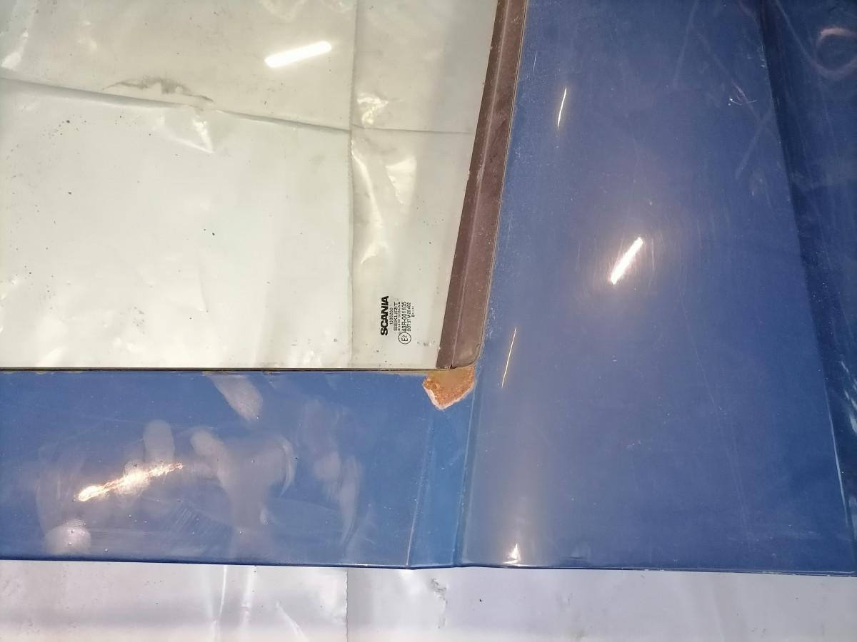 Scania Scania uks, parem 1384420 - باب و قطع الغيار - شاحنة: صور 3 Scania Scania uks, parem 1384420 - باب و قطع الغيار - شاحنة: صور 3