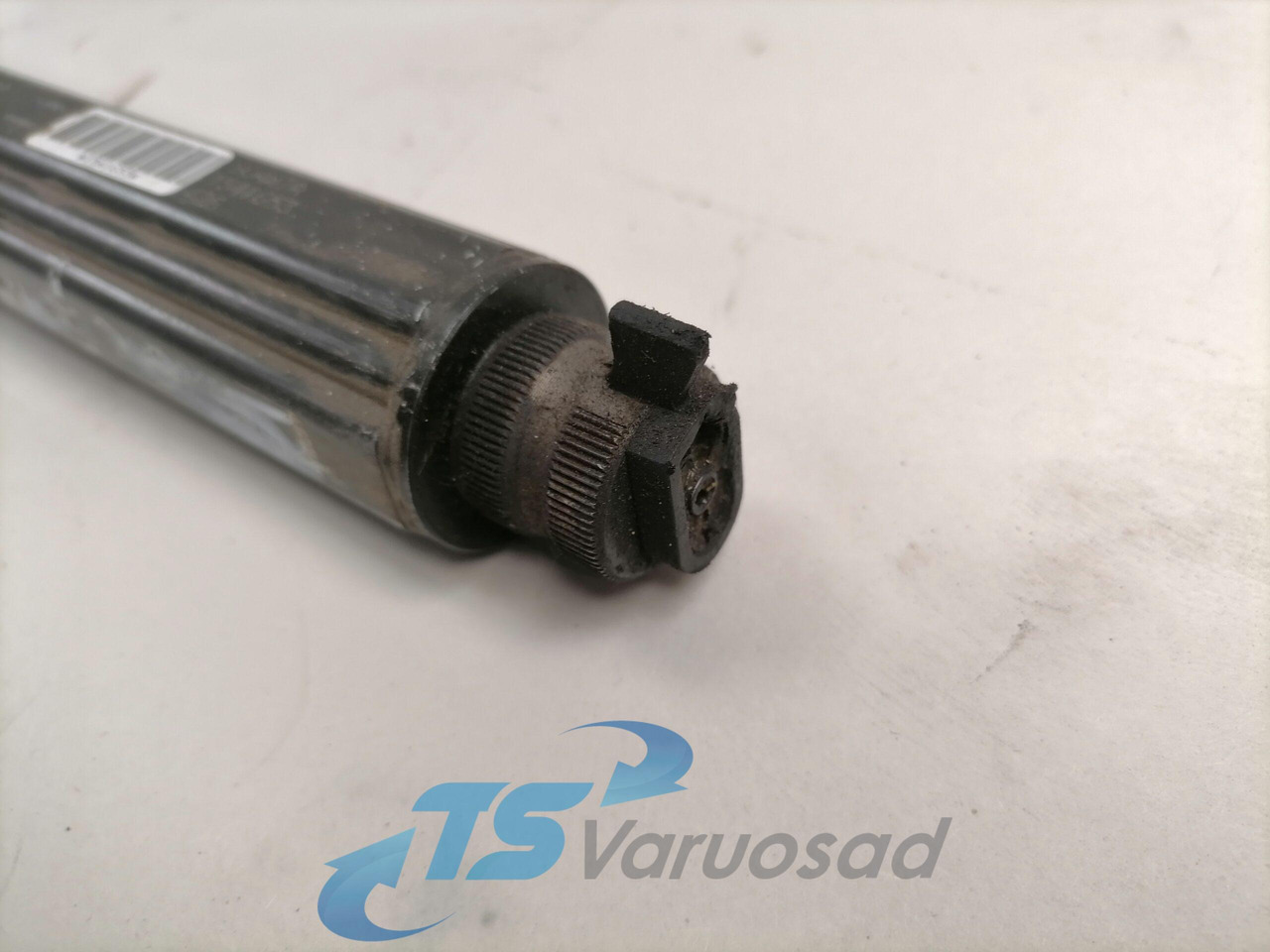 Scania Steering column 1541653 - قيادة السيارة - شاحنة: صور 2 Scania Steering column 1541653 - قيادة السيارة - شاحنة: صور 2