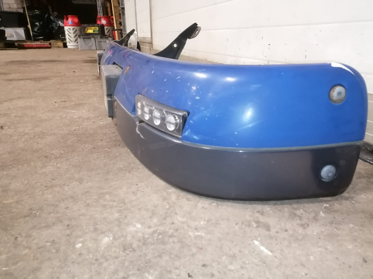 Scania Sun visor 1355656 - هيكل السيارة الخارجية - شاحنة: صور 3 Scania Sun visor 1355656 - هيكل السيارة الخارجية - شاحنة: صور 3