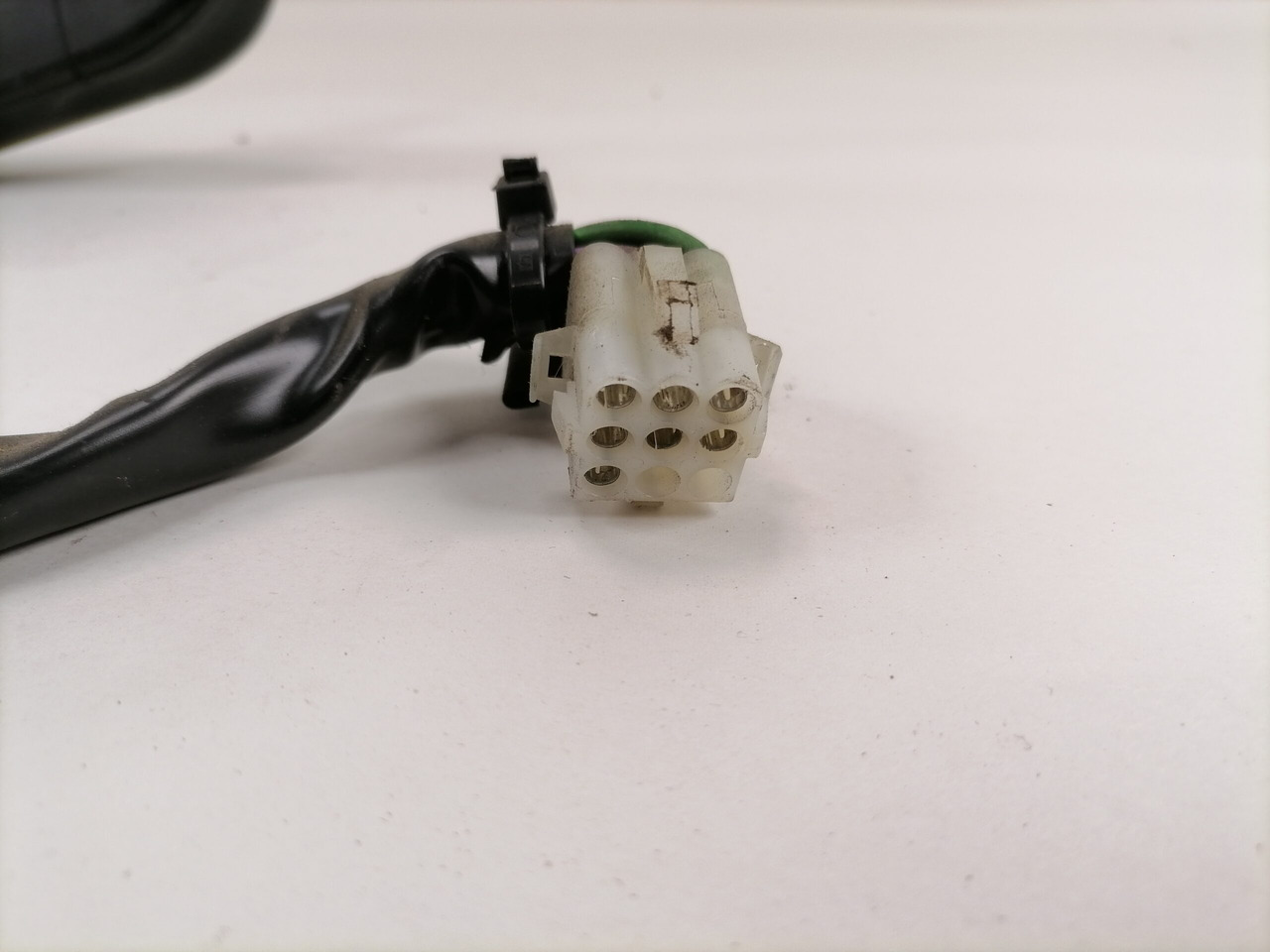 Scania Switch, wipers 1402450 - النظام الكهربائي - شاحنة: صور 2 Scania Switch, wipers 1402450 - النظام الكهربائي - شاحنة: صور 2