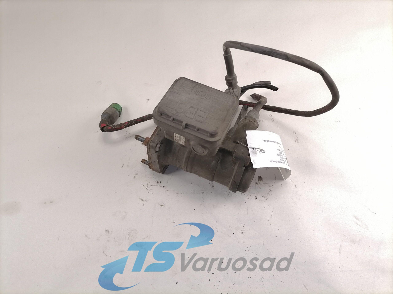 Scania Trailer brake pressure control 1790879 - صمام الفرامل - شاحنة: صور 1 Scania Trailer brake pressure control 1790879 - صمام الفرامل - شاحنة: صور 1