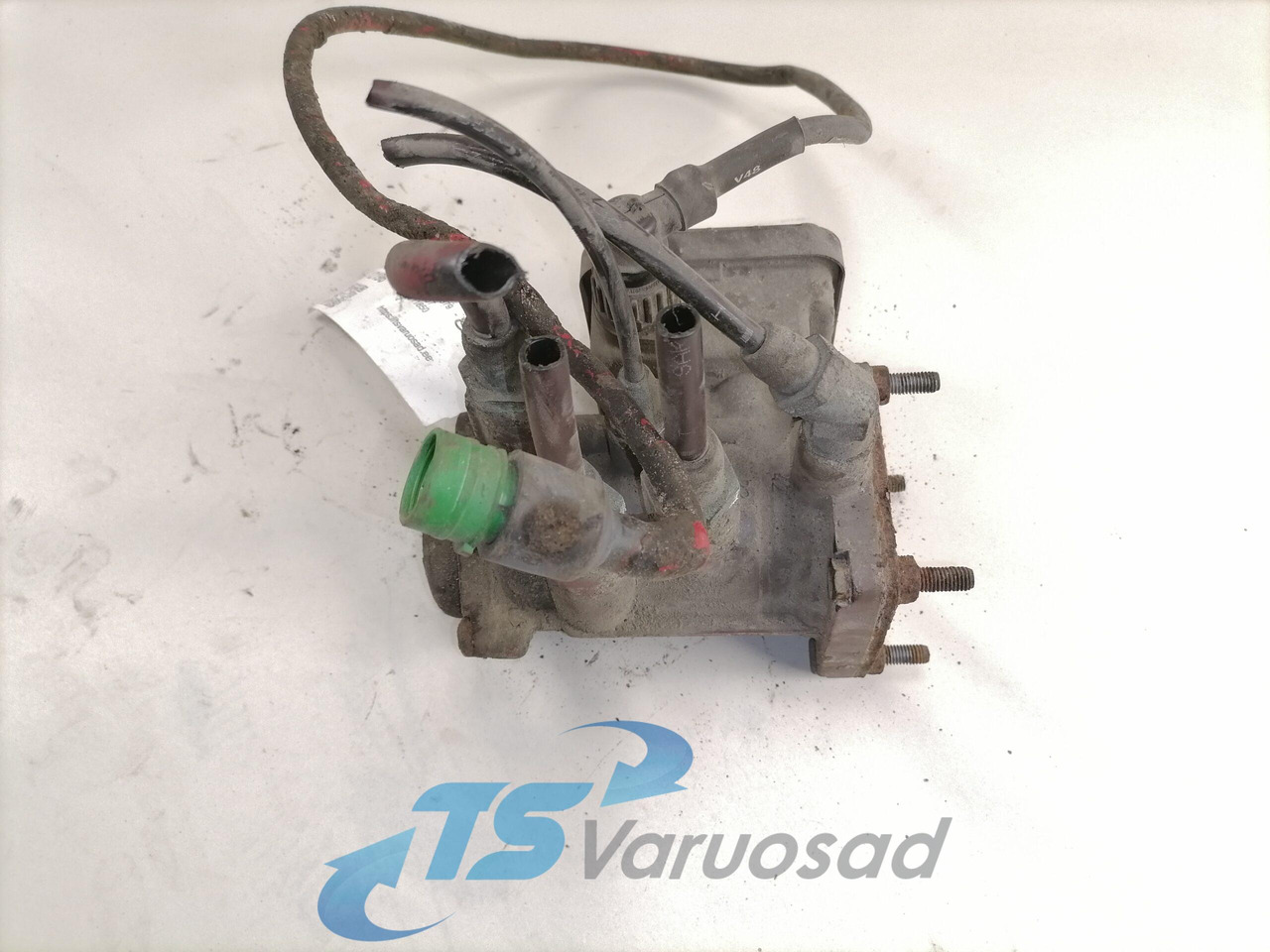 Scania Trailer brake pressure control 1790879 - صمام الفرامل - شاحنة: صور 4 Scania Trailer brake pressure control 1790879 - صمام الفرامل - شاحنة: صور 4
