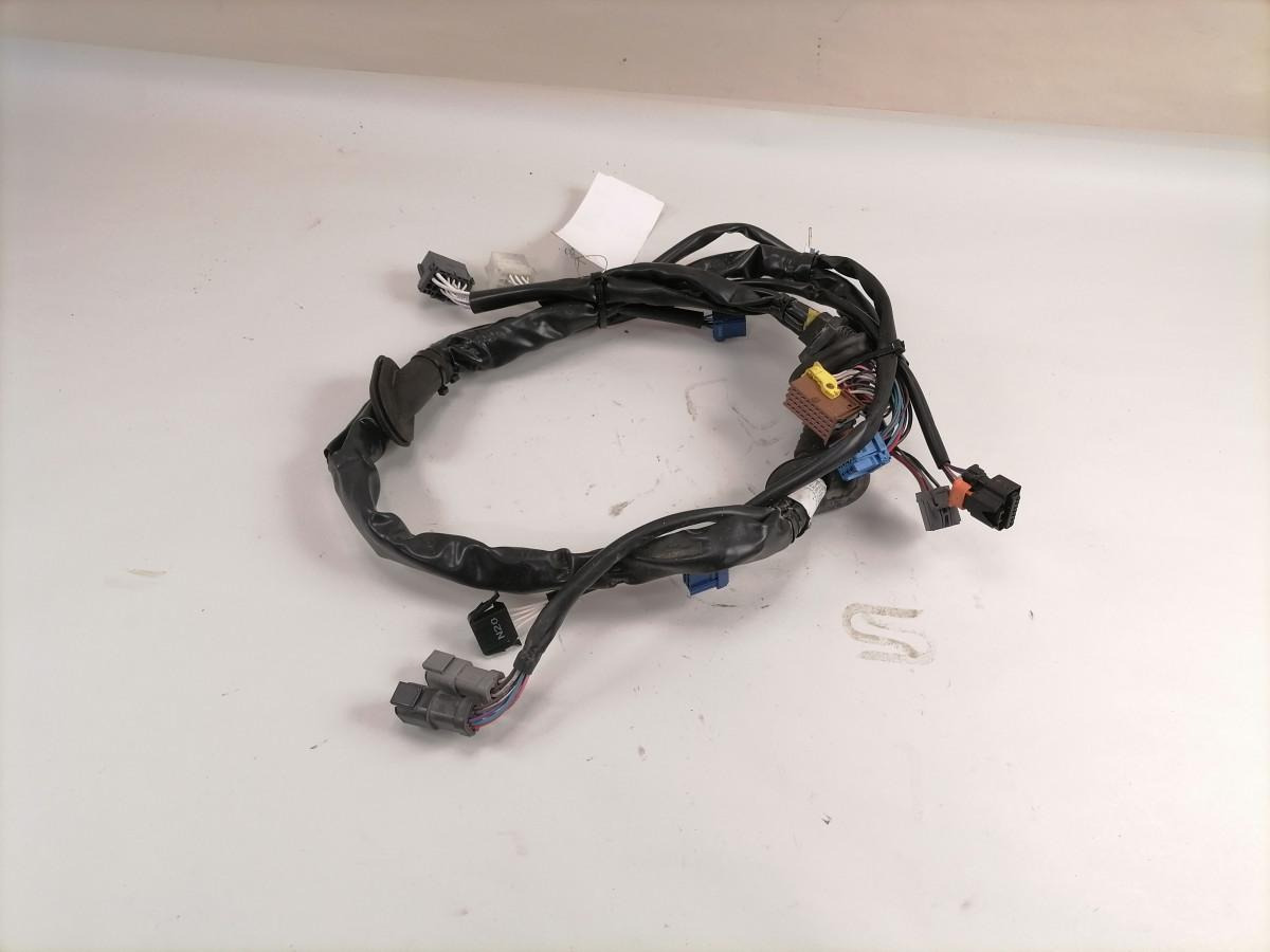 Scania Ukse juhtmestik 2071344 - باب و قطع الغيار - شاحنة: صور 2 Scania Ukse juhtmestik 2071344 - باب و قطع الغيار - شاحنة: صور 2