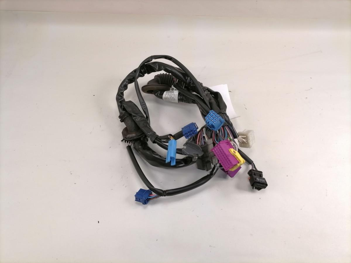 Scania Ukse juhtmestik 2243881 - باب و قطع الغيار - شاحنة: صور 2 Scania Ukse juhtmestik 2243881 - باب و قطع الغيار - شاحنة: صور 2