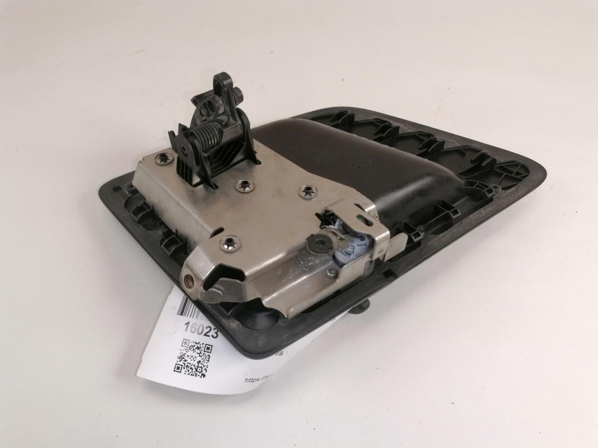 Scania Ukselink, väline vasak 2559129 - باب و قطع الغيار - شاحنة: صور 4 Scania Ukselink, väline vasak 2559129 - باب و قطع الغيار - شاحنة: صور 4