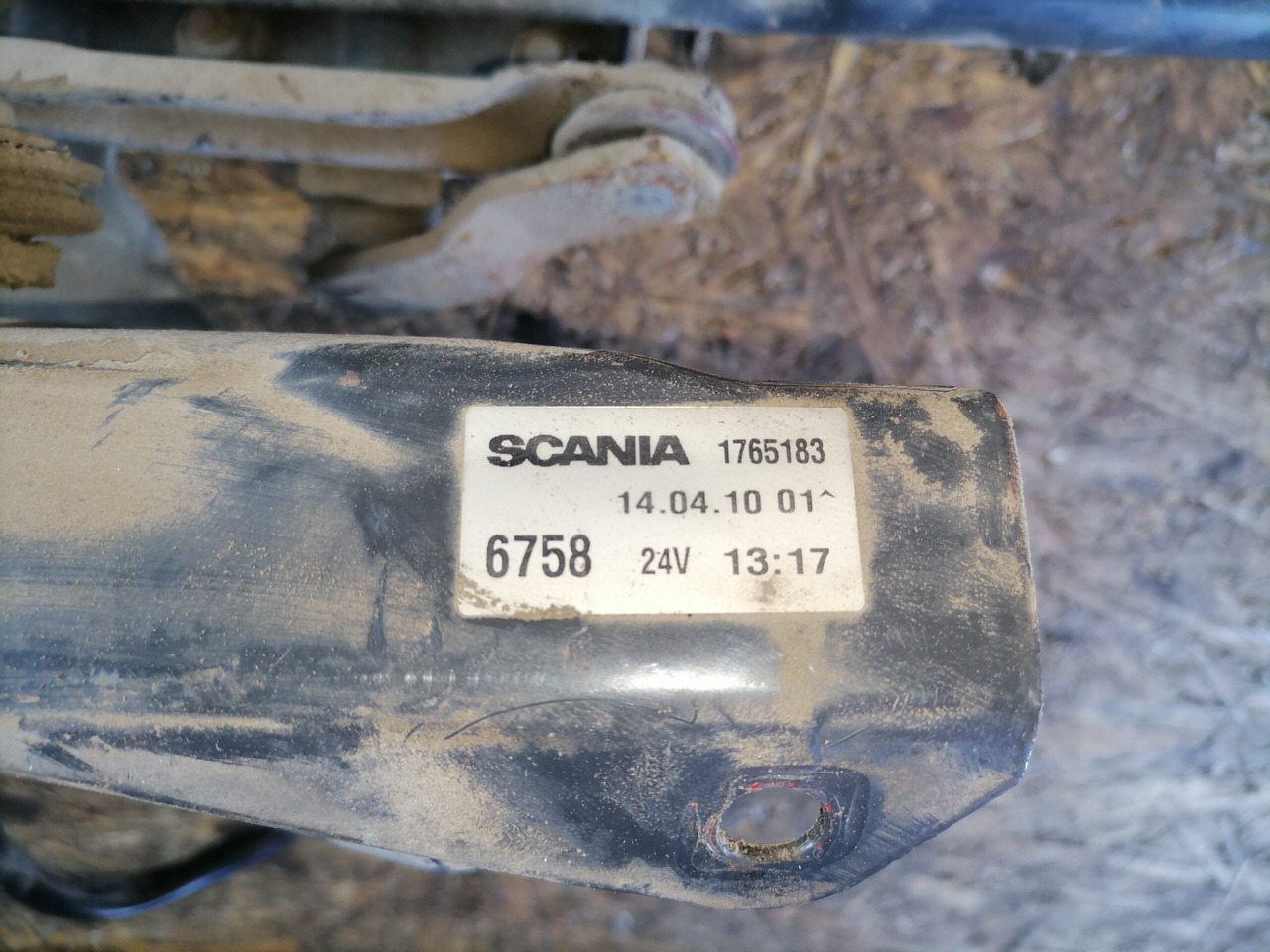 Scania Wiper frame 1765183 - مساحة الزجاج الأمامي - شاحنة: صور 5 Scania Wiper frame 1765183 - مساحة الزجاج الأمامي - شاحنة: صور 5