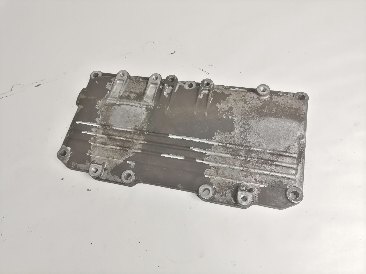 Scania engine side cover 1420745 - المحرك و قطع الغيار - شاحنة: صور 1 Scania engine side cover 1420745 - المحرك و قطع الغيار - شاحنة: صور 1