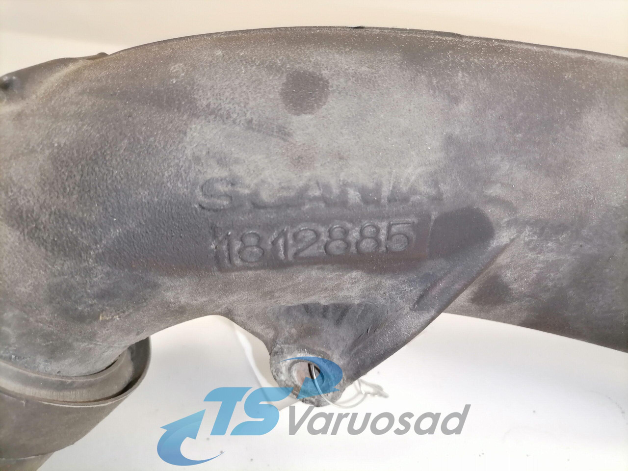 Scania intercooler pipe 1812885 - المبرد - شاحنة: صور 4 Scania intercooler pipe 1812885 - المبرد - شاحنة: صور 4