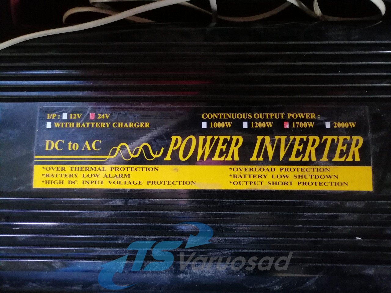 Universaalne Voltage converter A1700W24V - النظام الكهربائي - شاحنة: صور 4 Universaalne Voltage converter A1700W24V - النظام الكهربائي - شاحنة: صور 4