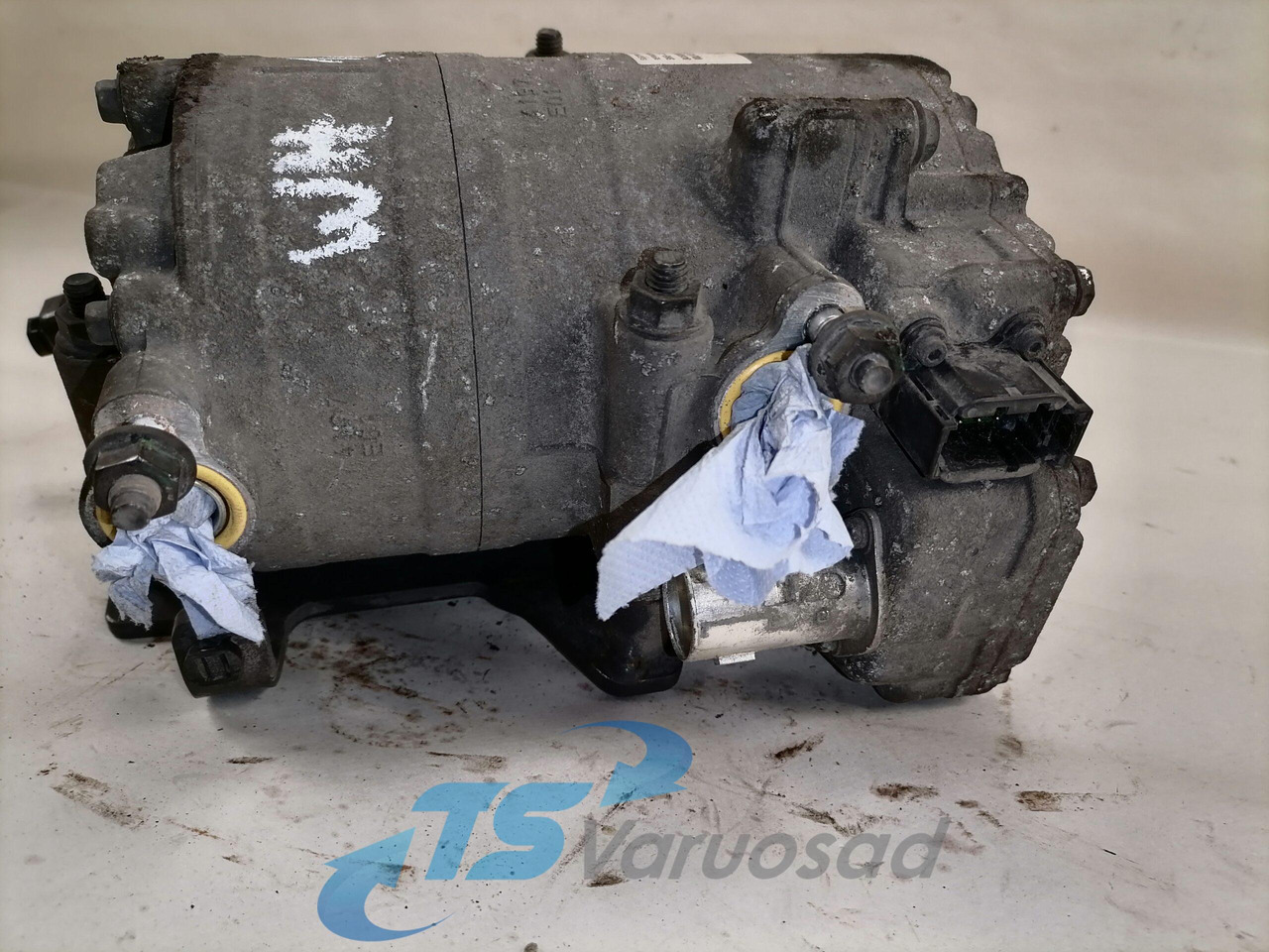 Volvo A/C compressor 84192002 - التدفئة/ التهوية - شاحنة: صور 3 Volvo A/C compressor 84192002 - التدفئة/ التهوية - شاحنة: صور 3