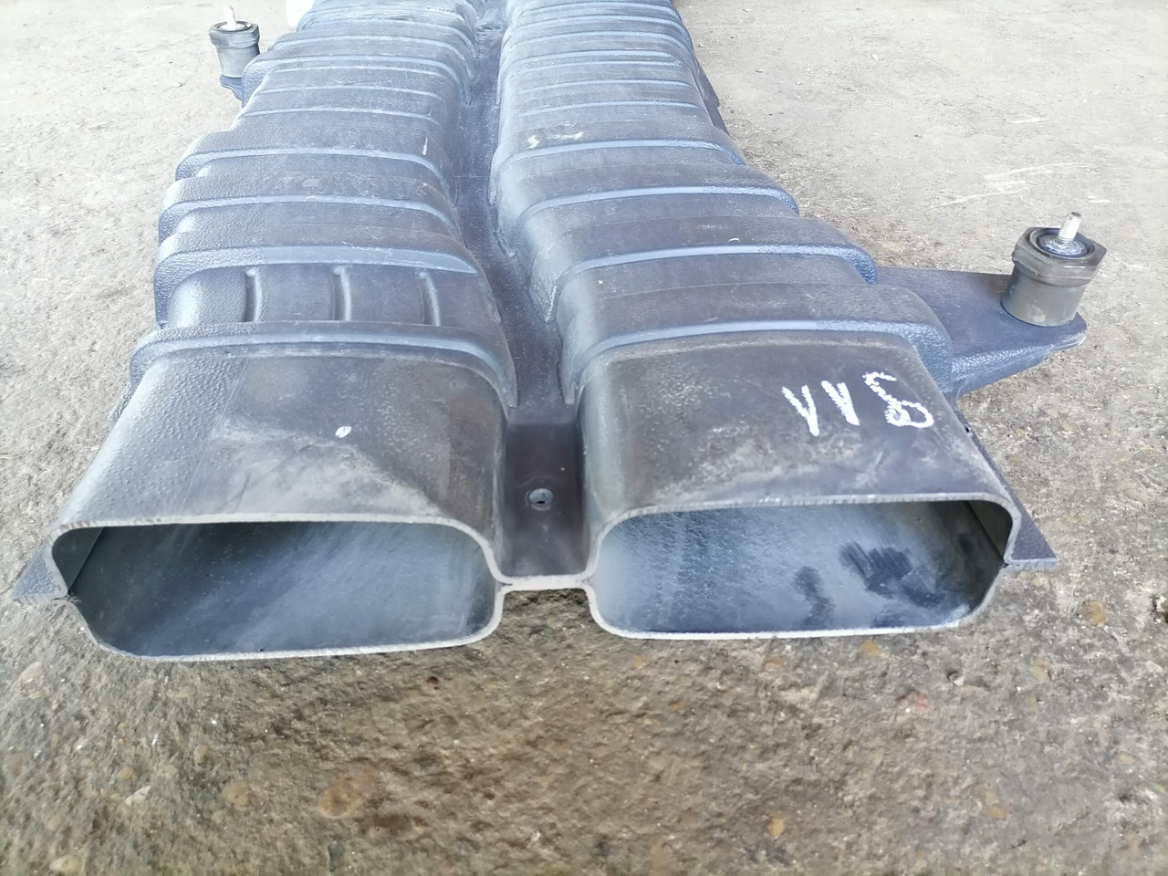 Volvo Air intake 8149814 - نظام سحب الهواء - شاحنة: صور 5 Volvo Air intake 8149814 - نظام سحب الهواء - شاحنة: صور 5