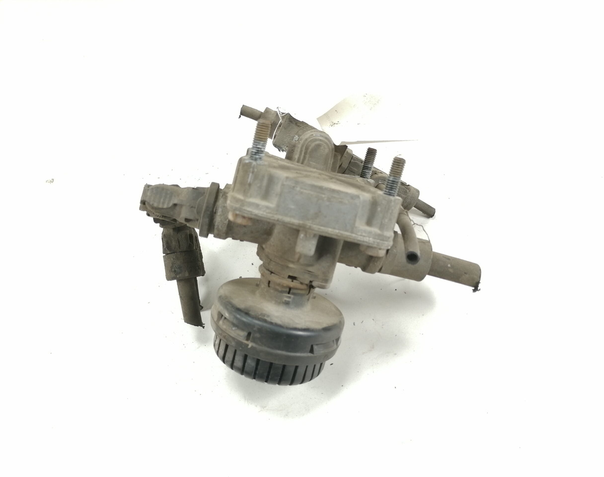 Volvo Air pressure control valve 3173150 - صمام الفرامل - شاحنة: صور 4 Volvo Air pressure control valve 3173150 - صمام الفرامل - شاحنة: صور 4