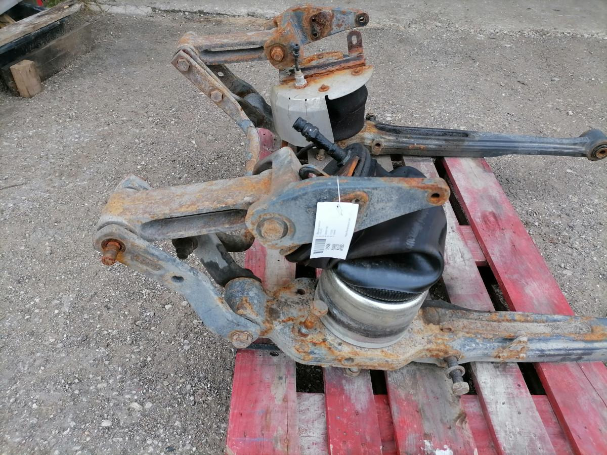 Volvo Air spring bracket 82054188 - تعليق هوائي - شاحنة: صور 5 Volvo Air spring bracket 82054188 - تعليق هوائي - شاحنة: صور 5