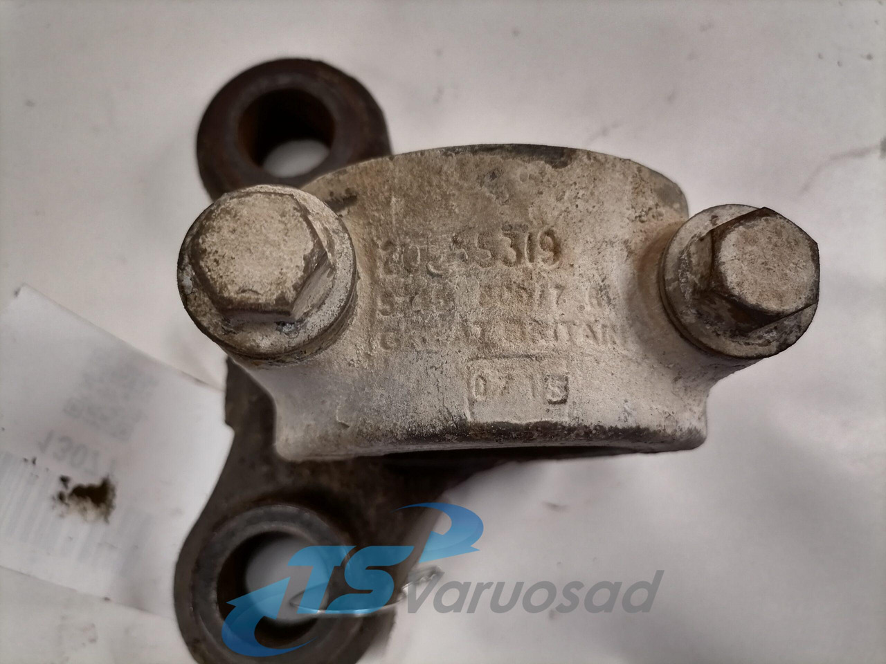 Volvo Anti-roll bar bracket 22119002 - عمود التوازن - شاحنة: صور 2 Volvo Anti-roll bar bracket 22119002 - عمود التوازن - شاحنة: صور 2