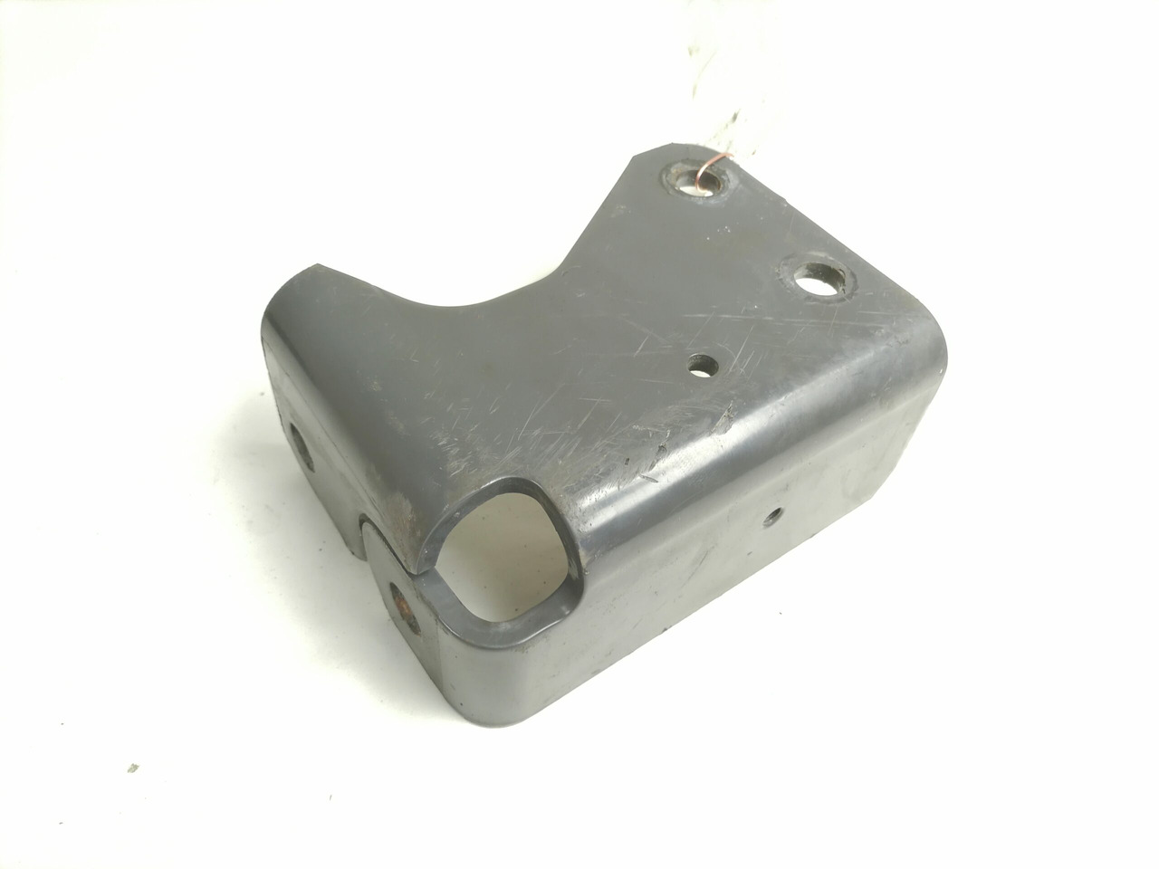 Volvo Bracket 21243556 - الإطار/ الشاسيه - شاحنة: صور 2 Volvo Bracket 21243556 - الإطار/ الشاسيه - شاحنة: صور 2