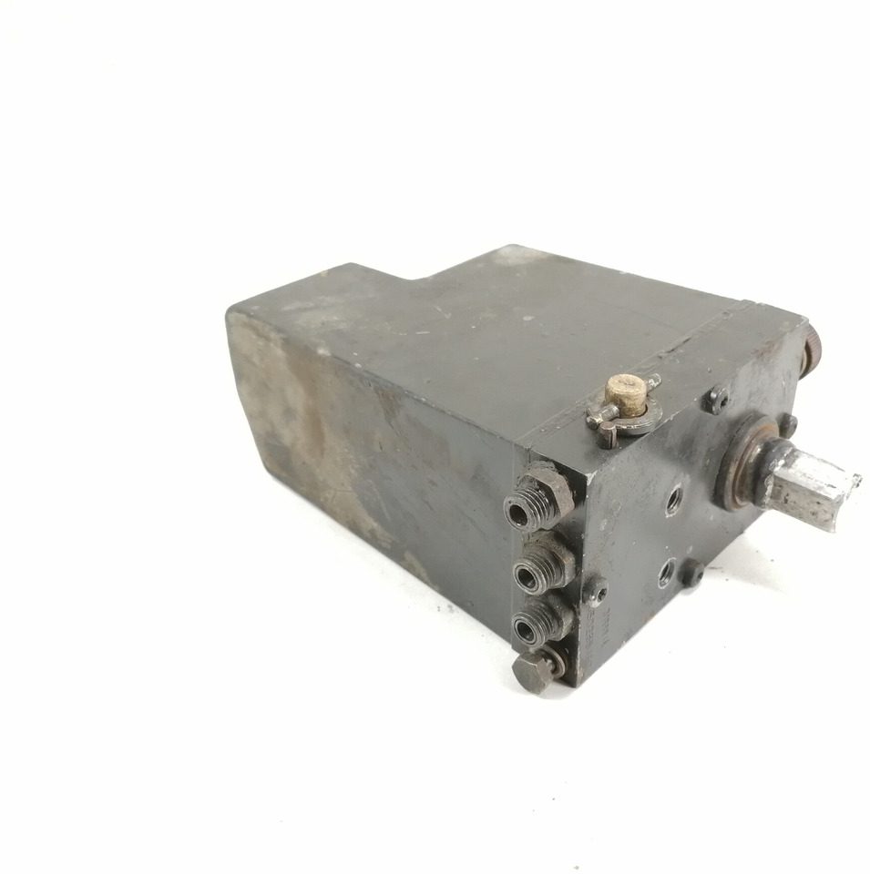 Volvo Cab tilting pump 3198846 - الكابينة تعليق - شاحنة: صور 2 Volvo Cab tilting pump 3198846 - الكابينة تعليق - شاحنة: صور 2