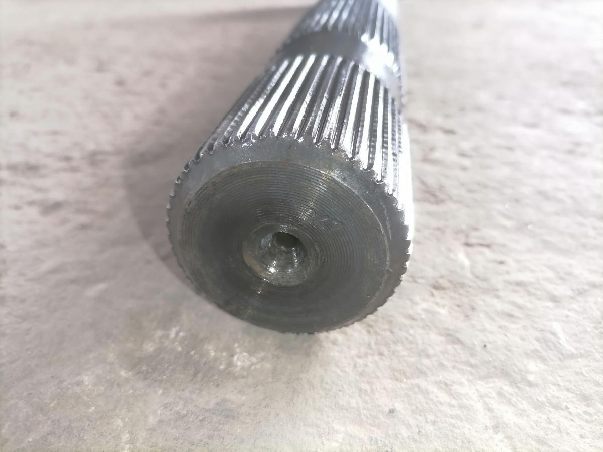 Volvo Drive shaft 20836831 - نصف رمح - شاحنة: صور 3 Volvo Drive shaft 20836831 - نصف رمح - شاحنة: صور 3