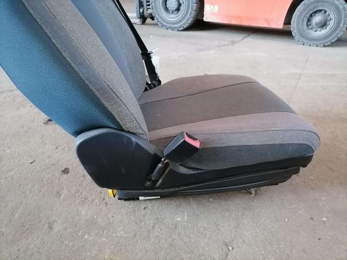 Volvo Driver seat 82514843 - مقاعد السيارات - شاحنة: صور 5 Volvo Driver seat 82514843 - مقاعد السيارات - شاحنة: صور 5