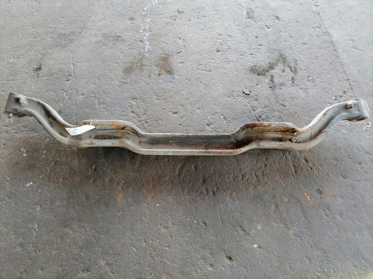 Volvo First axel housing 20581073 - المحور الأمامي - شاحنة: صور 2 Volvo First axel housing 20581073 - المحور الأمامي - شاحنة: صور 2