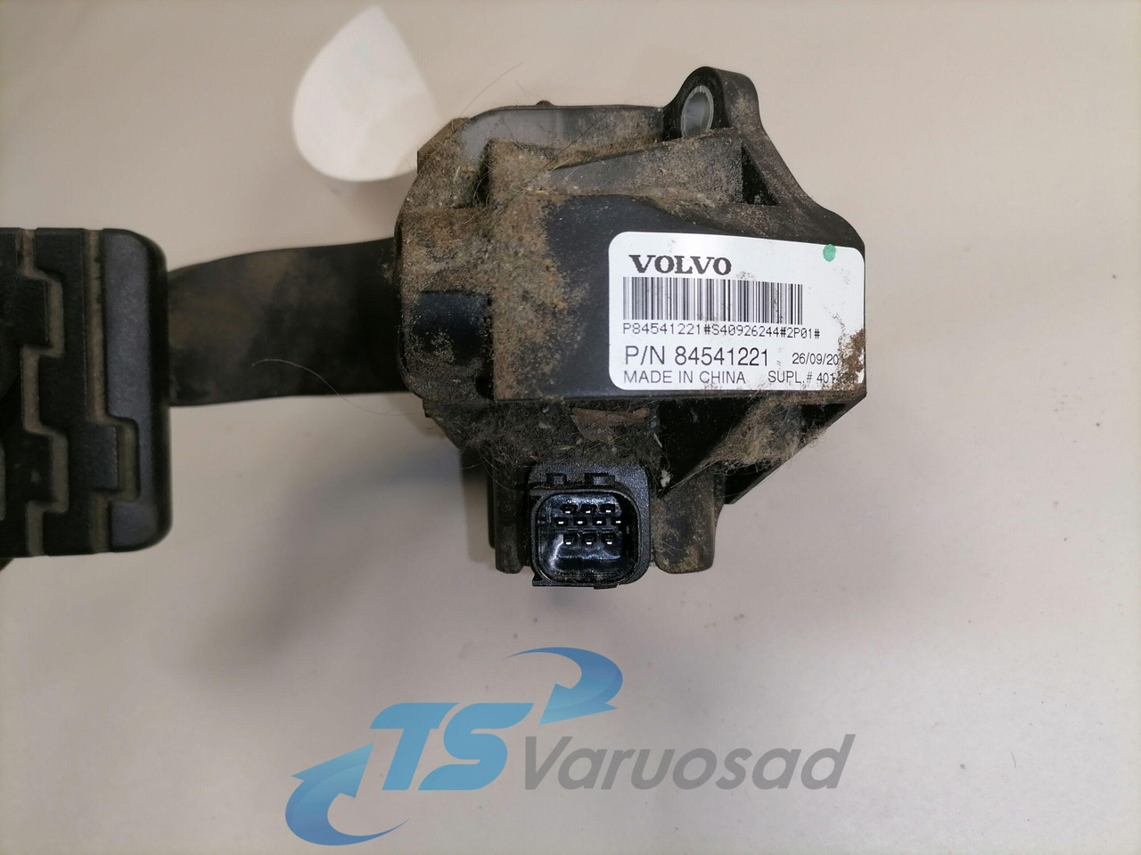 Volvo Gaasipedaal reostaadiga 84541221 - نظام الوقود - شاحنة: صور 3 Volvo Gaasipedaal reostaadiga 84541221 - نظام الوقود - شاحنة: صور 3