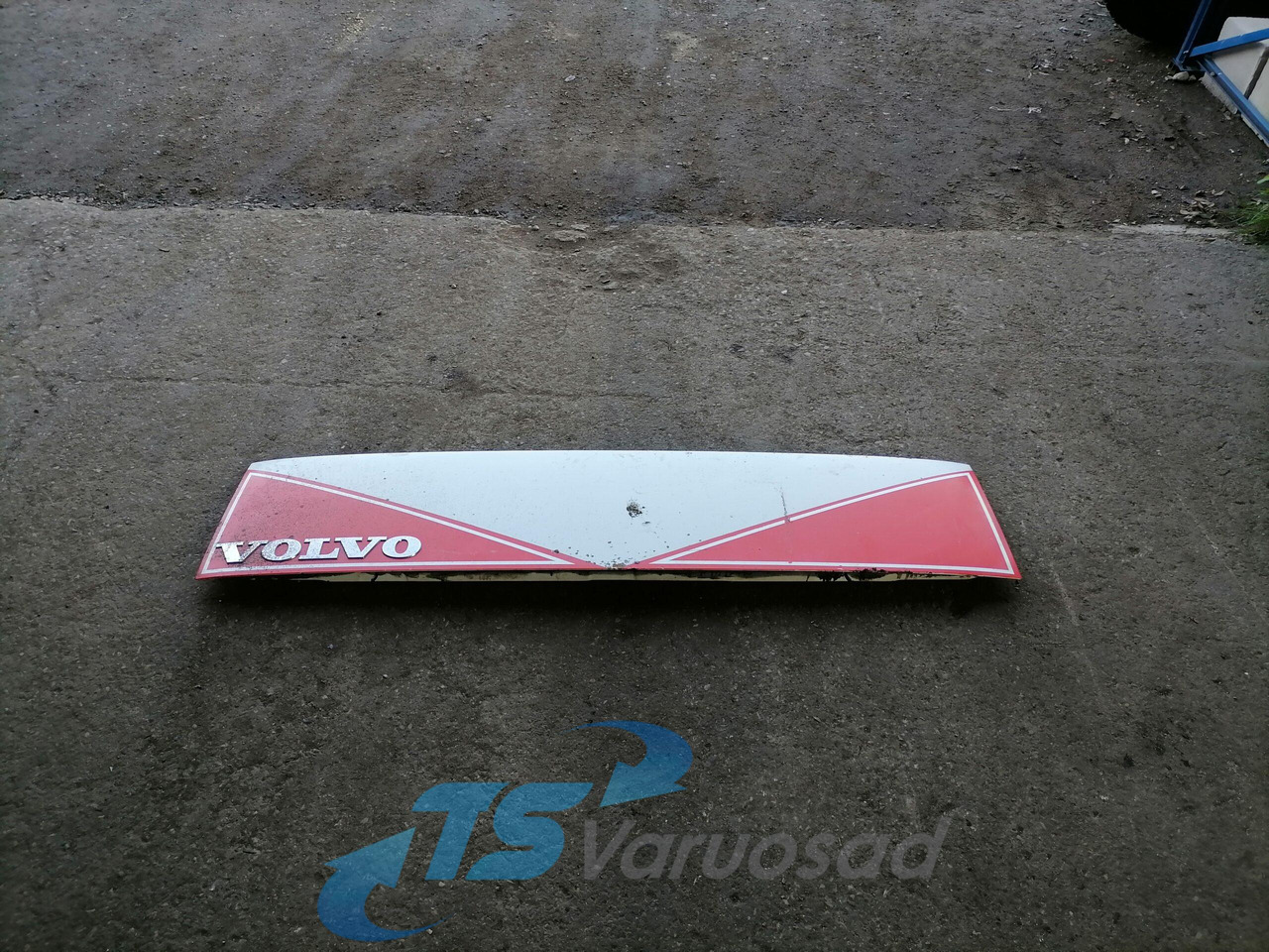Volvo Grille panel 8191220 - جلوپنجره - شاحنة: صور 1 Volvo Grille panel 8191220 - جلوپنجره - شاحنة: صور 1