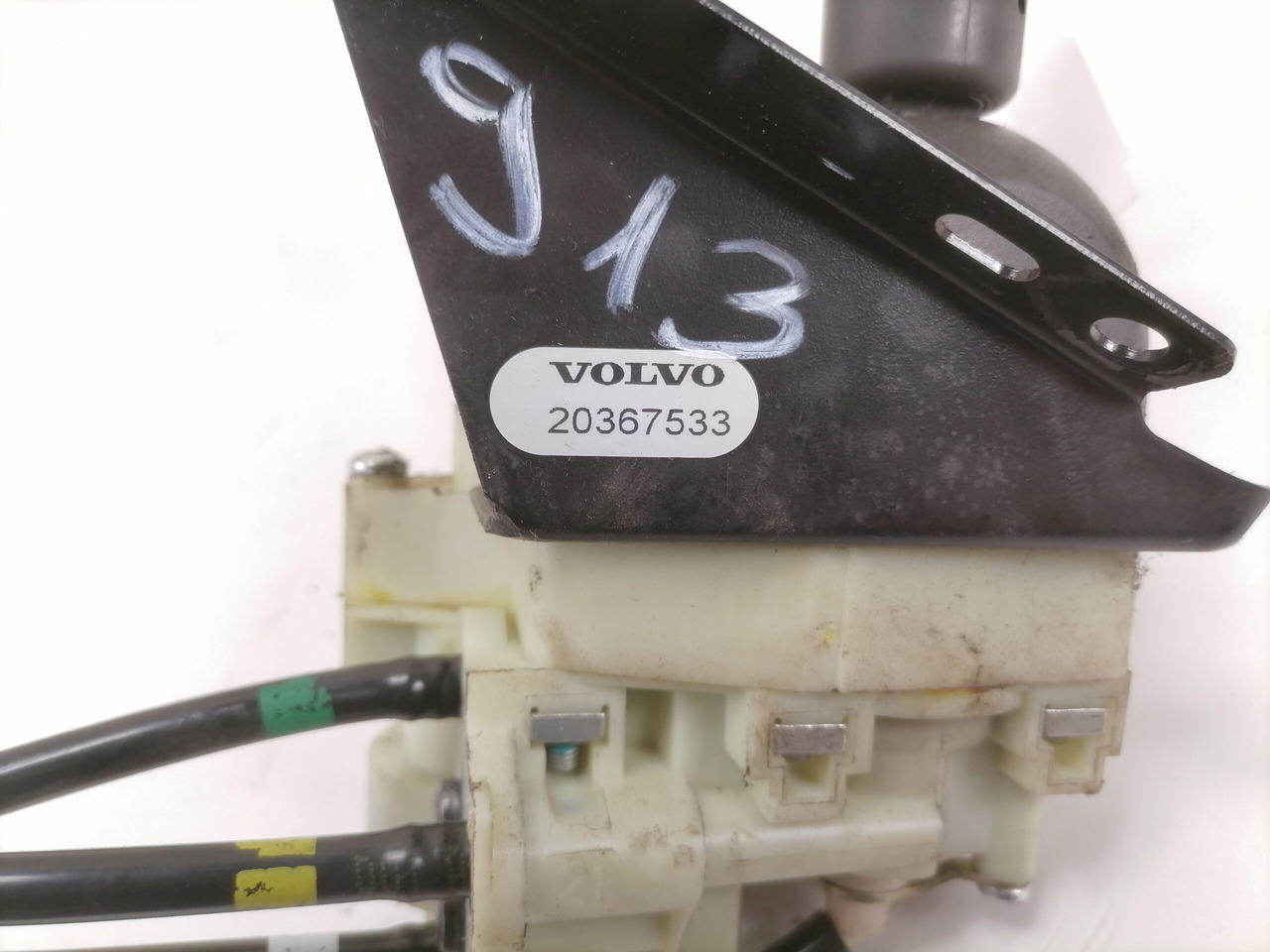 Volvo Handbrake control lever 20367533 - قطع غيار عامة - شاحنة: صور 2 Volvo Handbrake control lever 20367533 - قطع غيار عامة - شاحنة: صور 2