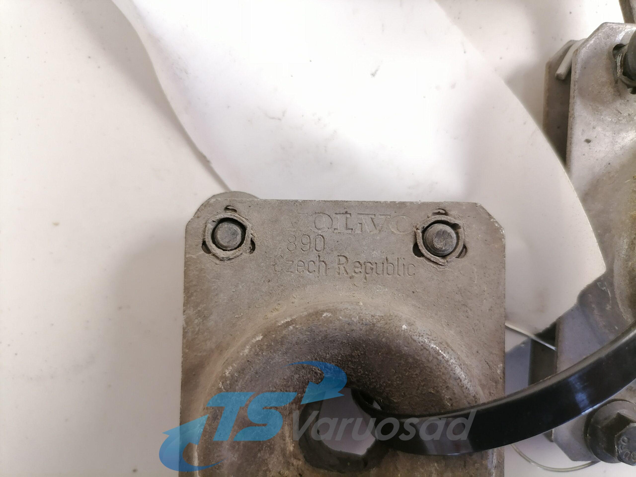 Volvo Iluvõre lukk 20425414 - جلوپنجره - شاحنة: صور 4 Volvo Iluvõre lukk 20425414 - جلوپنجره - شاحنة: صور 4