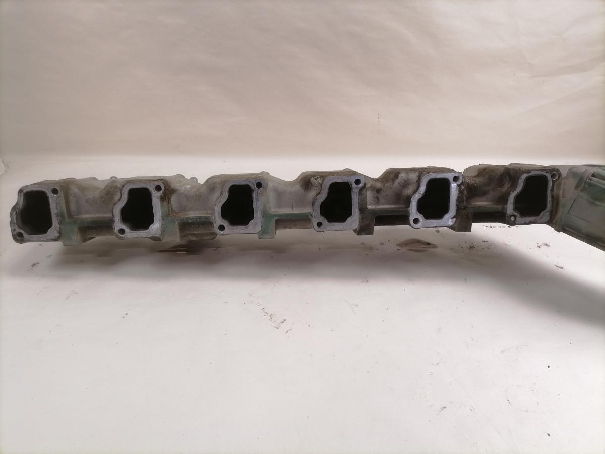 Volvo Intake mainfold 21053832 - مشعب السحب - شاحنة: صور 3 Volvo Intake mainfold 21053832 - مشعب السحب - شاحنة: صور 3