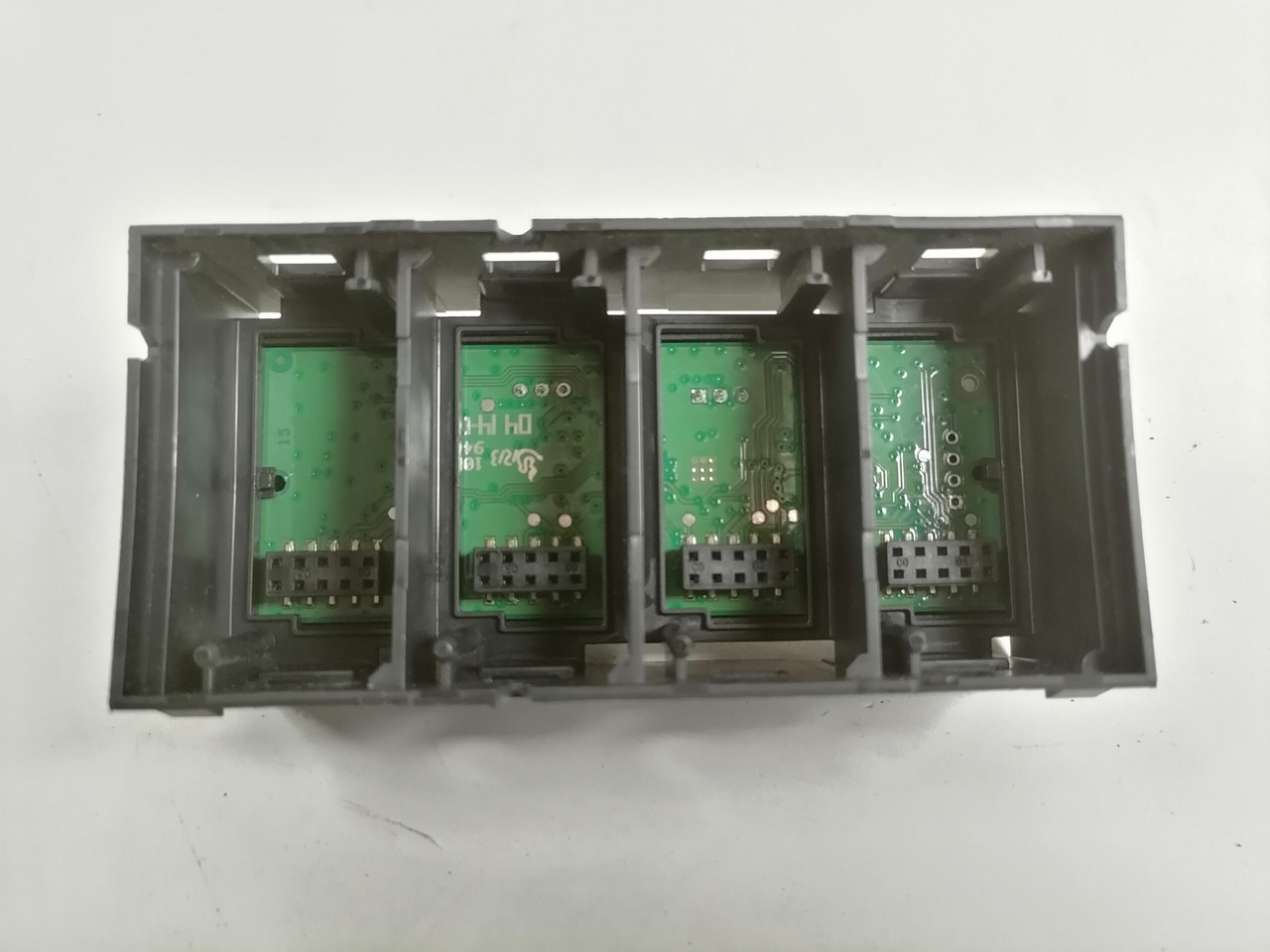 Volvo Lülitite moodul 22026373 - الكبائن - شاحنة: صور 2 Volvo Lülitite moodul 22026373 - الكبائن - شاحنة: صور 2