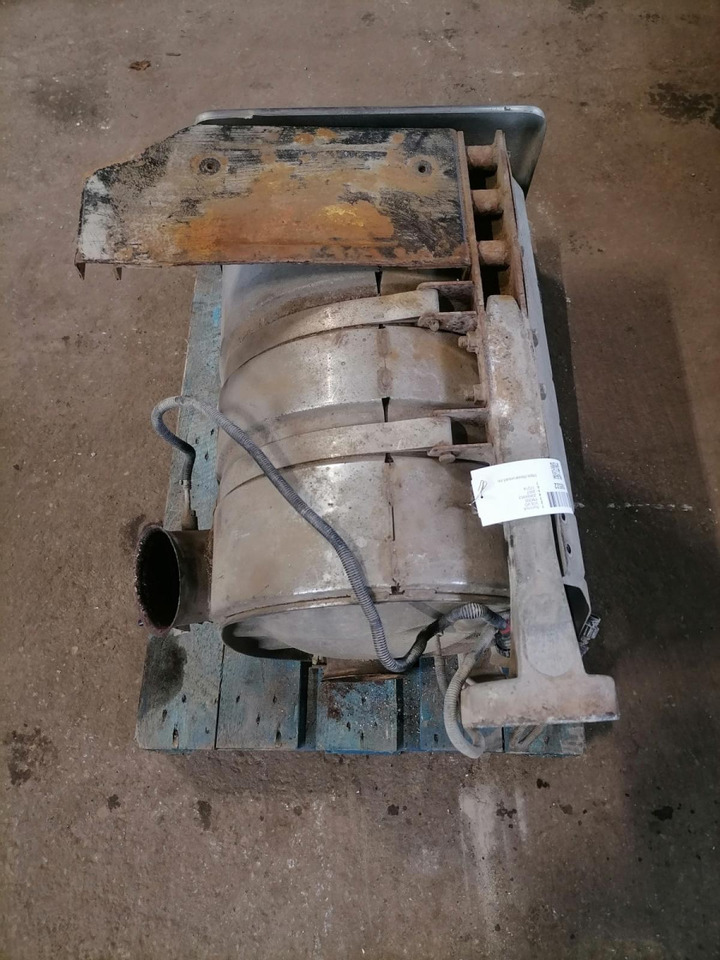 Volvo Muffler 20894953 - كاتم صوت - شاحنة: صور 2 Volvo Muffler 20894953 - كاتم صوت - شاحنة: صور 2