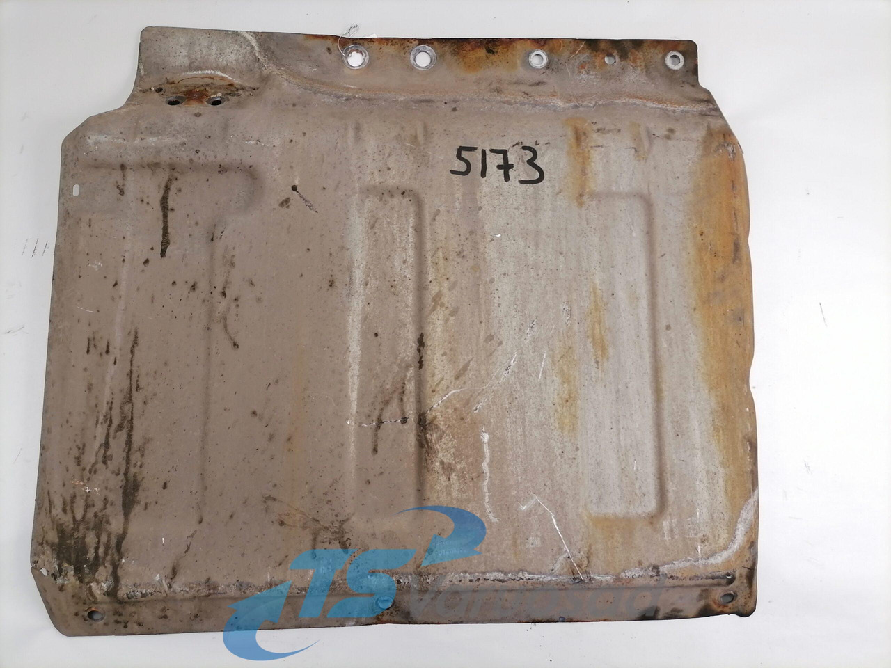 Volvo Muffler cover 20958228 - كاتم صوت - شاحنة: صور 2 Volvo Muffler cover 20958228 - كاتم صوت - شاحنة: صور 2