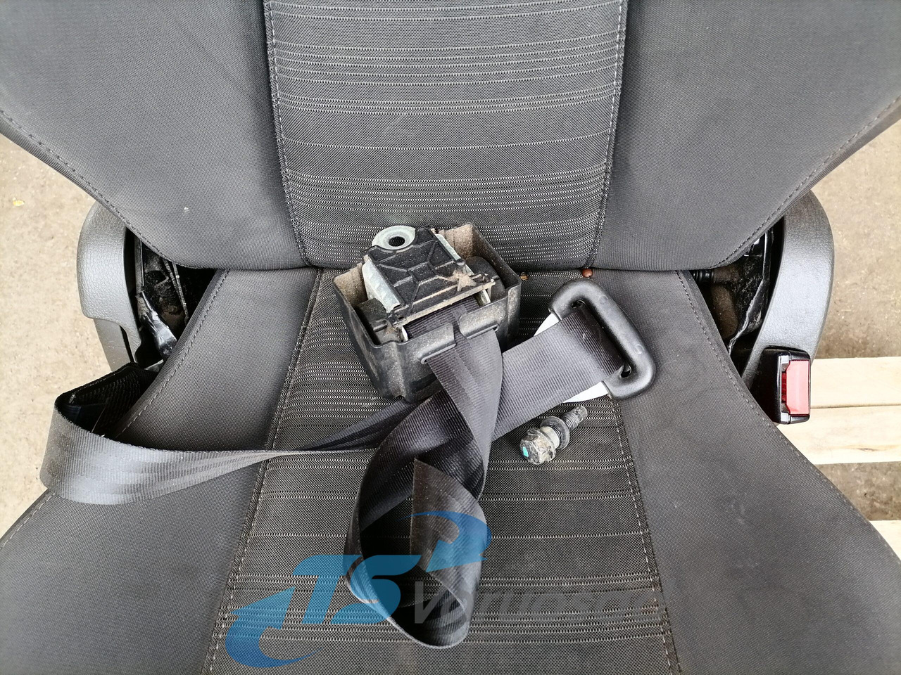 Volvo Passenger seat 82201647 - مقاعد السيارات - شاحنة: صور 5 Volvo Passenger seat 82201647 - مقاعد السيارات - شاحنة: صور 5