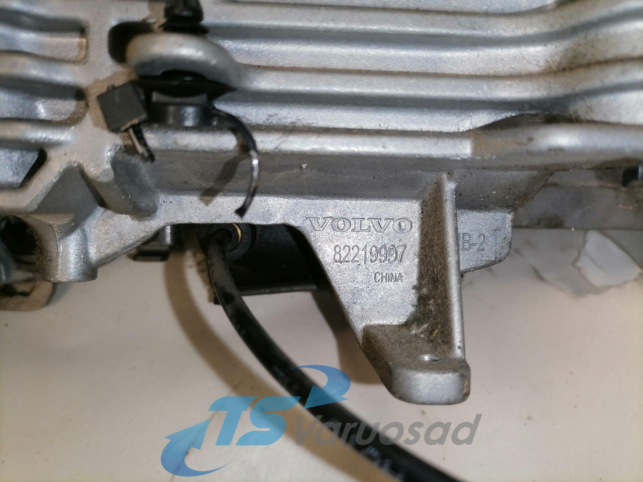 Volvo Roolisammas 82630789 - عمود التوجيه - شاحنة: صور 4 Volvo Roolisammas 82630789 - عمود التوجيه - شاحنة: صور 4