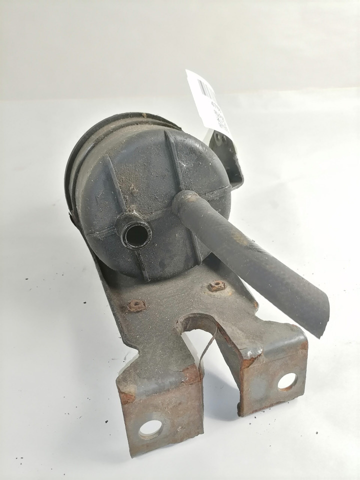 Volvo Steering oil tank+ bracket 1592945 - خرطوم التوجيه - شاحنة: صور 3 Volvo Steering oil tank+ bracket 1592945 - خرطوم التوجيه - شاحنة: صور 3