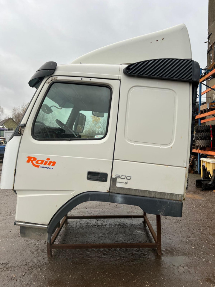 Volvo Volvo kabiin 85103669 - الكابينة والداخلية - شاحنة: صور 3 Volvo Volvo kabiin 85103669 - الكابينة والداخلية - شاحنة: صور 3