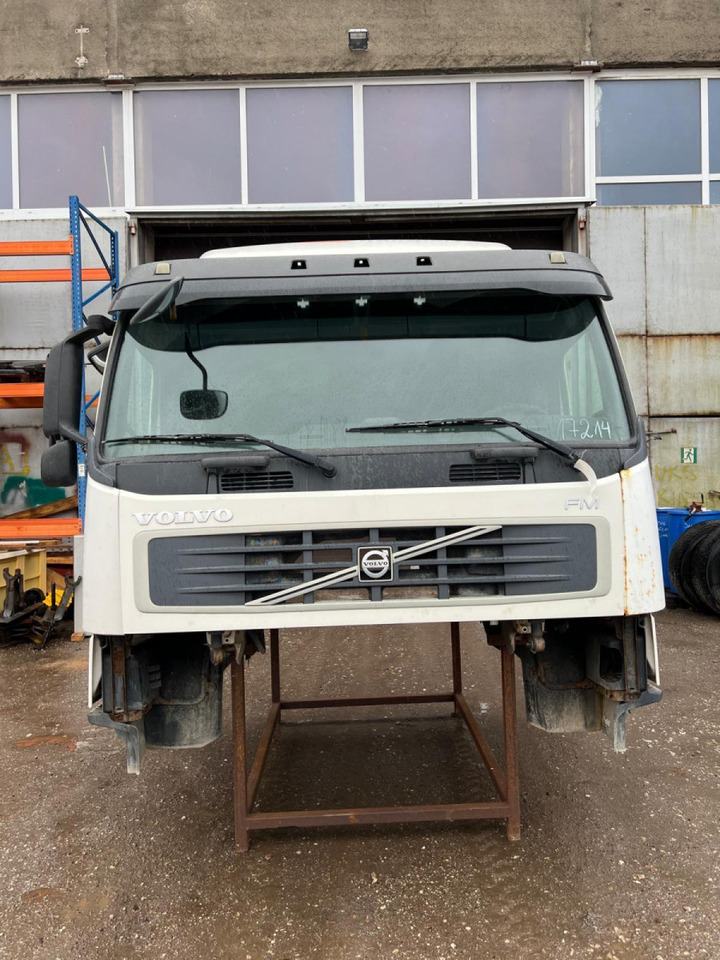 Volvo Volvo kabiin 85103669 - الكابينة والداخلية - شاحنة: صور 5 Volvo Volvo kabiin 85103669 - الكابينة والداخلية - شاحنة: صور 5