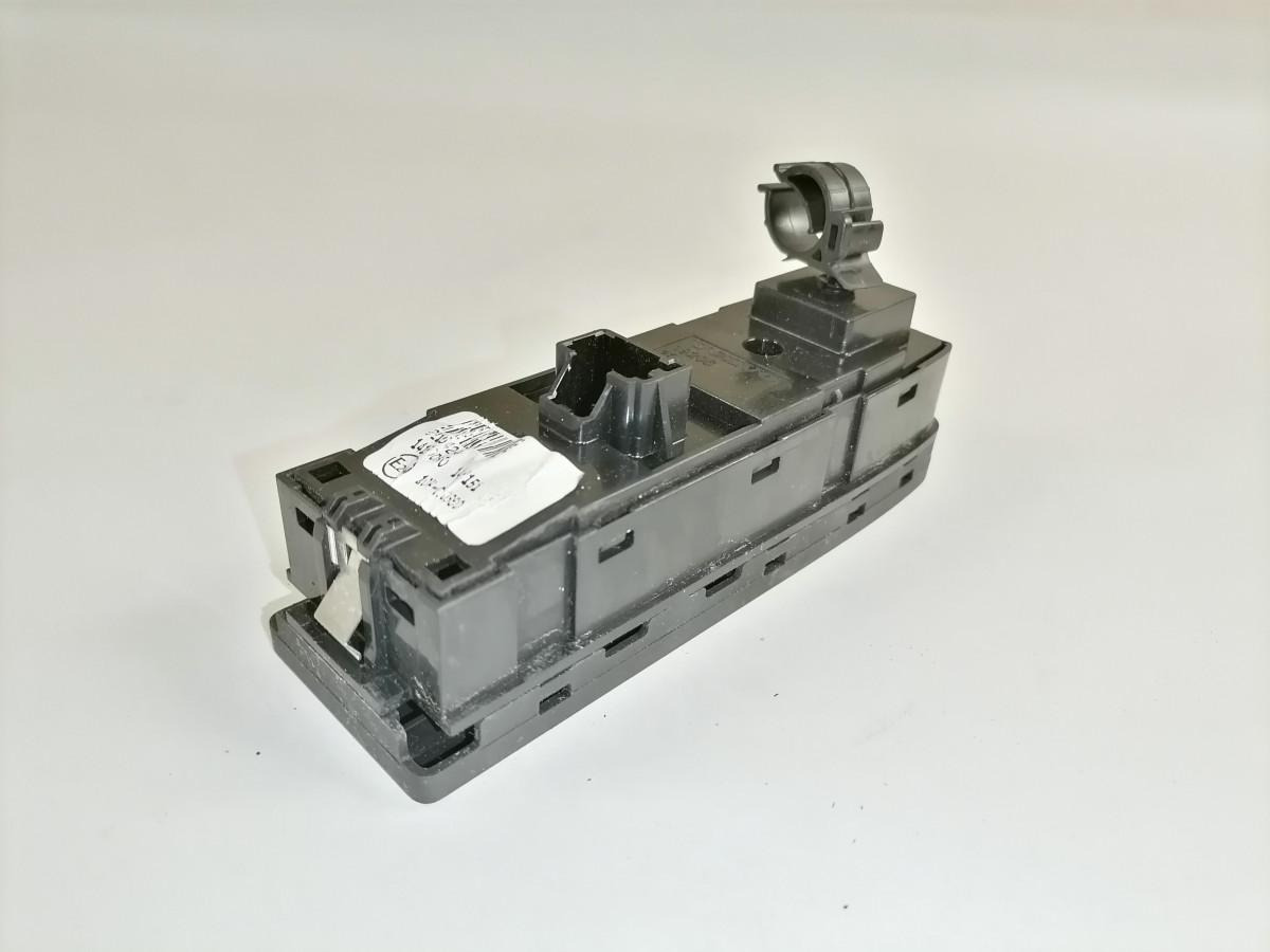 Volvo Volvo lüliti, aknatõstuk 22154240 - الكبائن - شاحنة: صور 3 Volvo Volvo lüliti, aknatõstuk 22154240 - الكبائن - شاحنة: صور 3