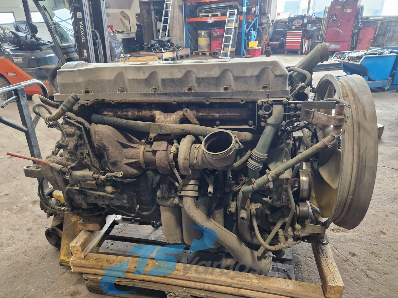 Volvo Volvo mootor D9B300 D9B300 - المحرك - شاحنة: صور 5 Volvo Volvo mootor D9B300 D9B300 - المحرك - شاحنة: صور 5