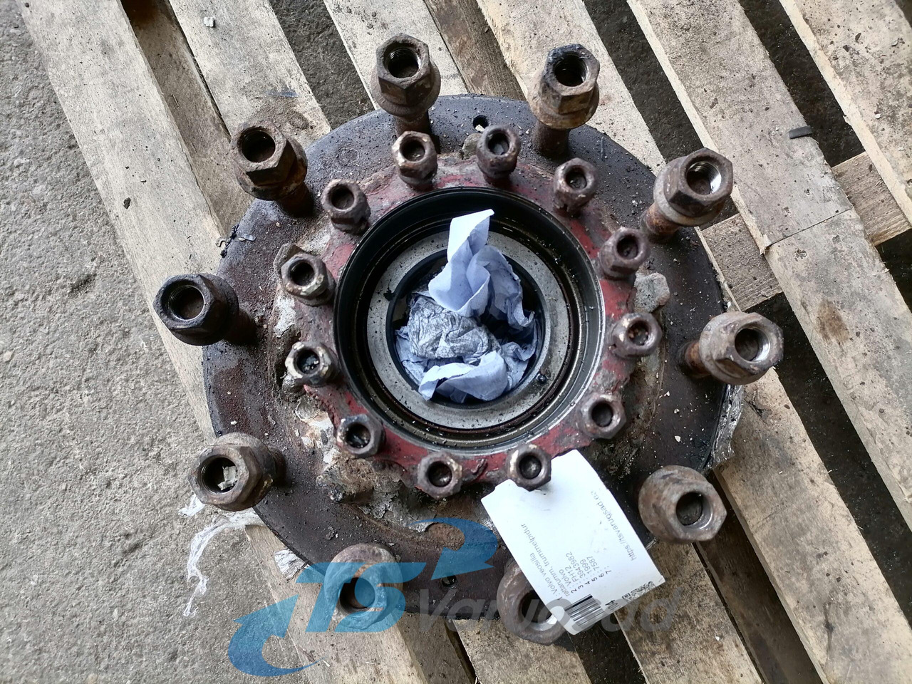 Volvo Wheel hub 3943982 - محاور - شاحنة: صور 3 Volvo Wheel hub 3943982 - محاور - شاحنة: صور 3